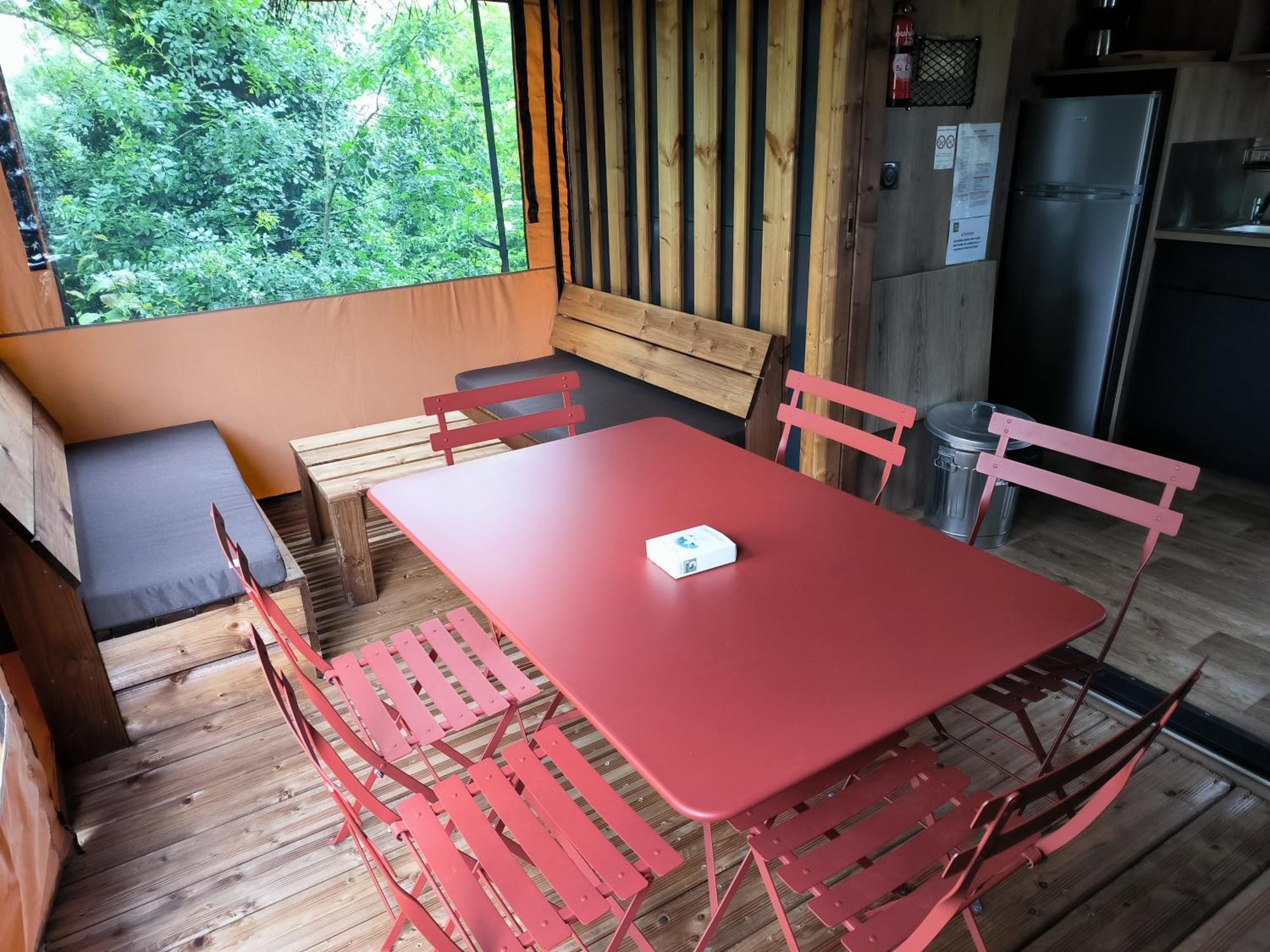 Camping Onlycamp Du Moulin كليسون المظهر الخارجي الصورة
