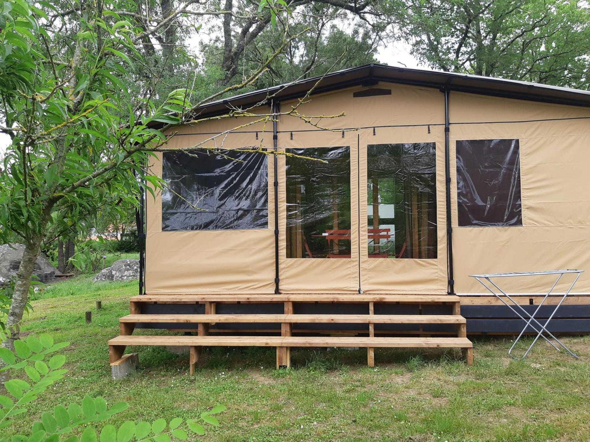 Camping Onlycamp Du Moulin كليسون المظهر الخارجي الصورة